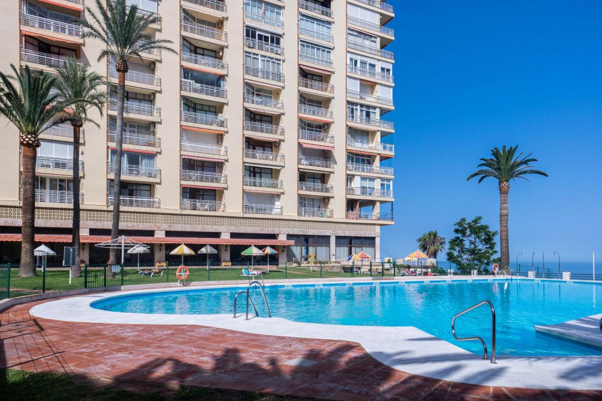 ¡sol Y Mar! Wifi Y Aparcamiento Apartament